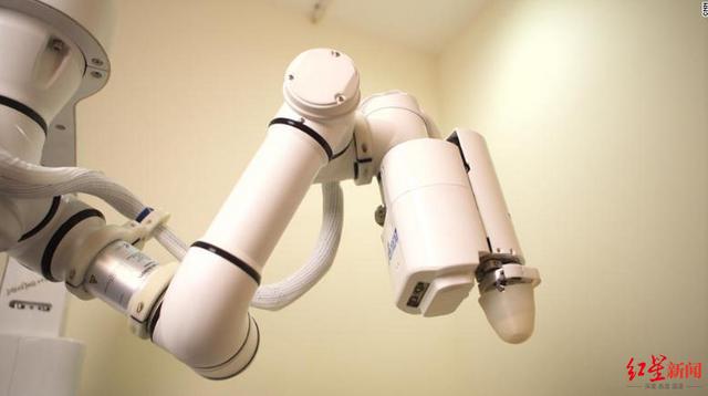 AI推拿师来了！能测肌肉硬度计算经络穴位strong/p pai机器人 /strong，传统中医正被人工智能化