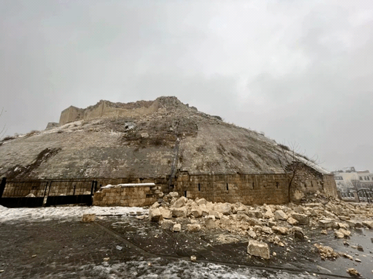 摧毁城堡
:土耳其叙利亚地震下的文化遗址