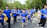 知识马拉松 :800组家庭齐聚顾村公园，圣象家庭马拉松上海站开赛