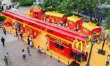 抖音连麦互动游戏
:儿童节将至，北京麦当劳开启主题快闪店