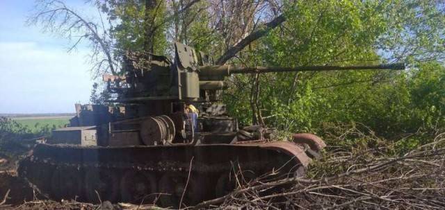 黎明前线
:“古董坦克”在俄乌冲突中老当益壮