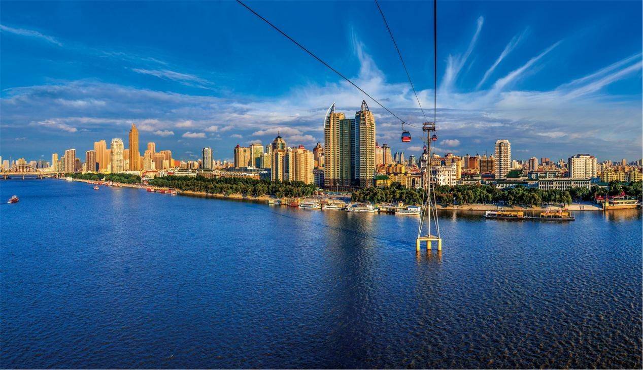 2023互游公会排名
:黑龙江邀请湖北游客体验避暑游：欢迎移步20℃“空调房”