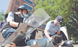 萌宠宠之战
:高考倒计时一天！北京警察全面开启“护考模式”